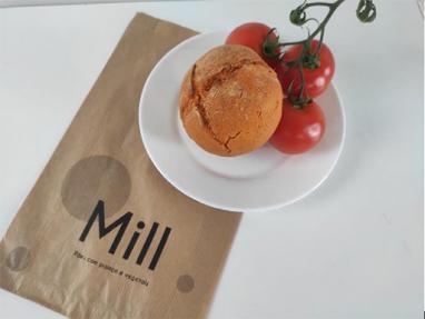 Fotografia de Pão produzido com perdas da indústria alimentar